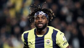 fenerbahceden kavga dovus ayrilmisti kita degistiren imzayi atti x8yxgQxa