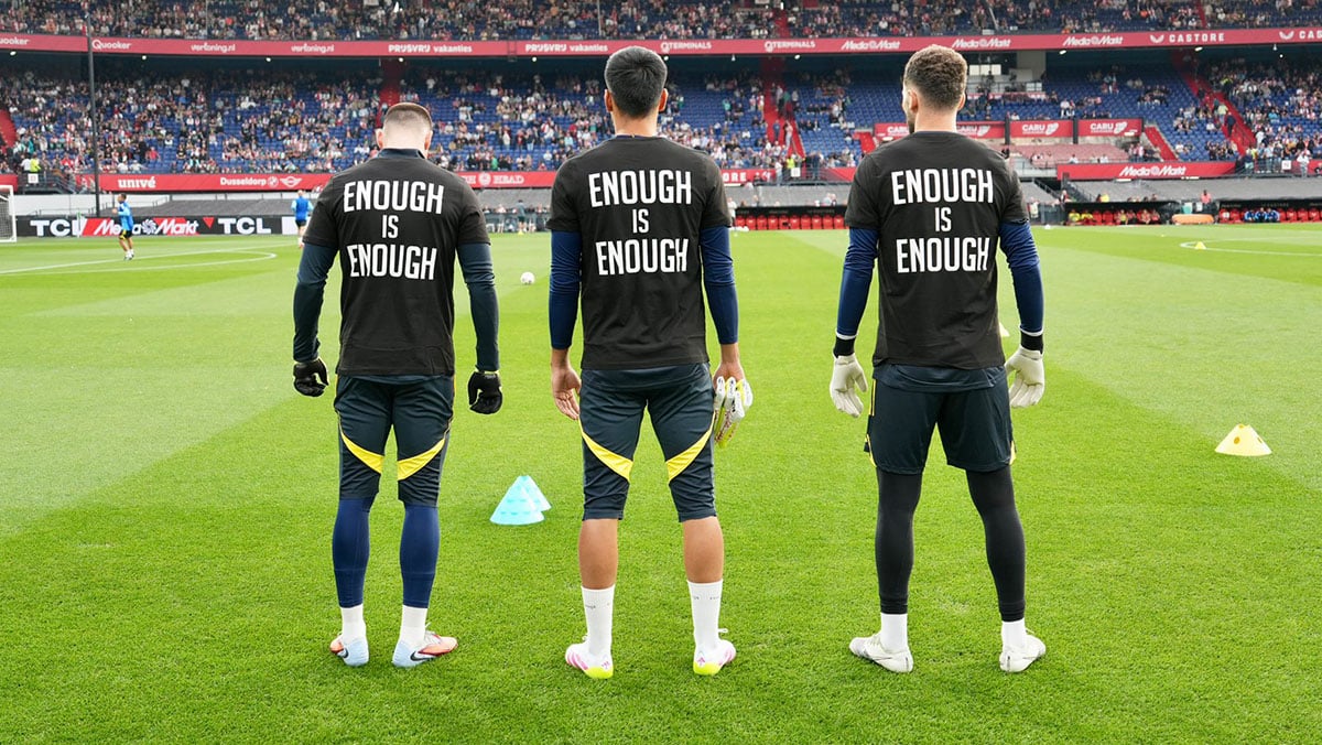 fenerbahceden vicdan cikisi siyahli protesto 1 PZWGdK7N