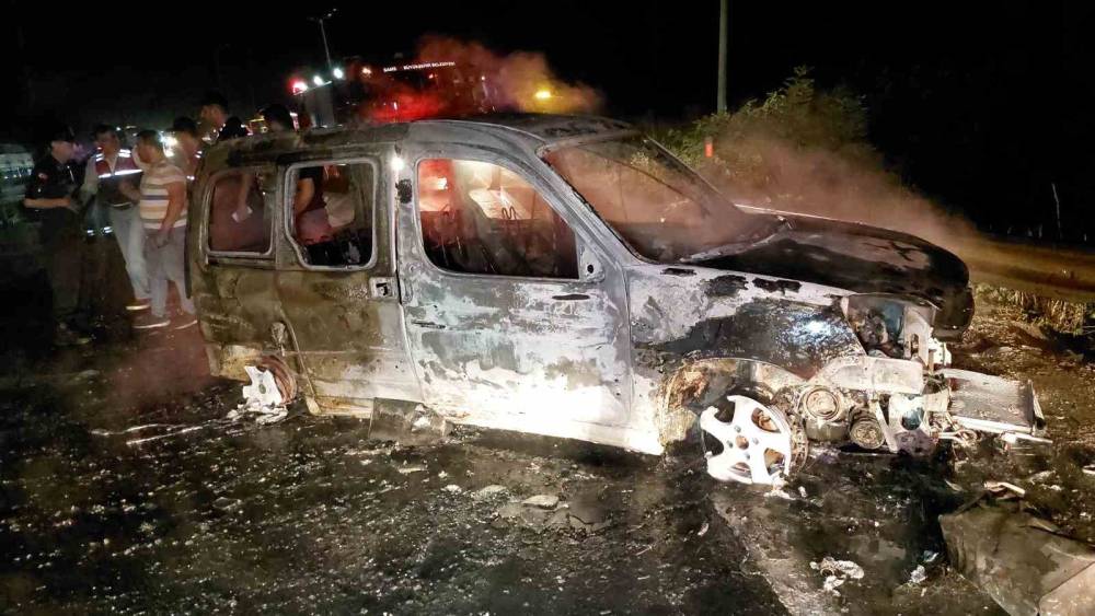 film sahnelerini aratmadi samsunda 8 kilometrelik alev zinciri surucu sonunda pes dedi 9 nWUEk2tF