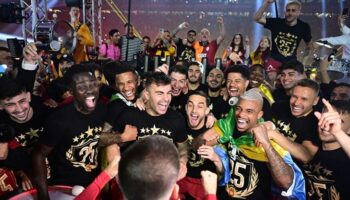 galatasarayda flas ayrilik duyanlar kulaklarina inamamadi 1 lig ekibine imza atti 5Q92c9tr