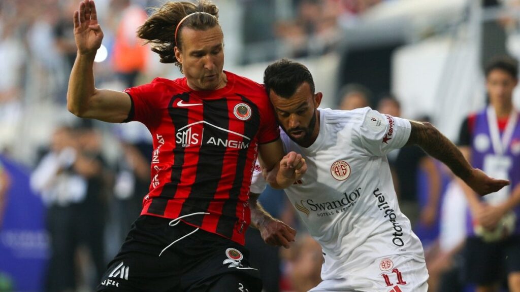 genclerbirliginden hakem istegi qLBJTrJX