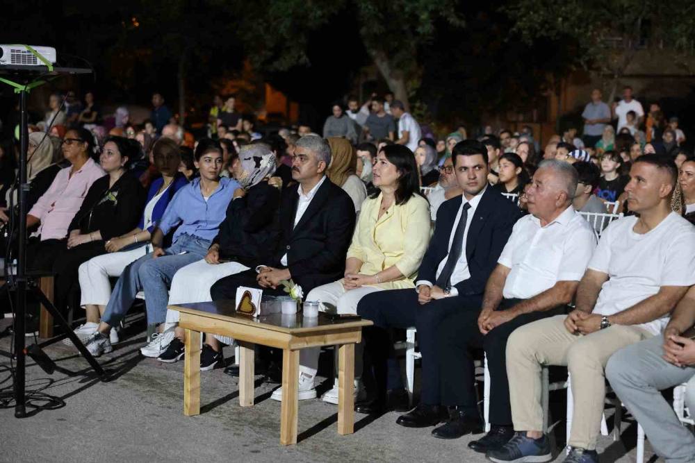 gezen sinema tiri pozantida cocuklar eglendi aileler izledi 3 kXK8GQVp