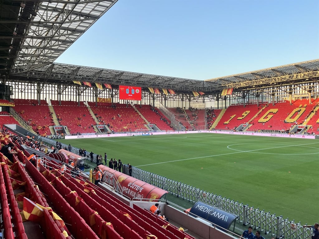 goztepe stadyumunu buyutuyor 1