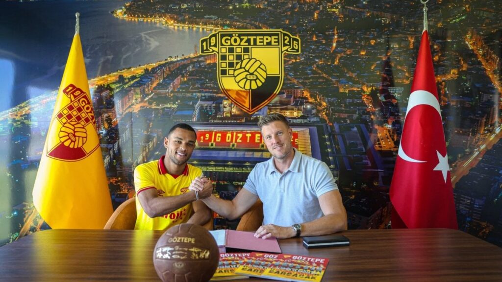 goztepe yeni transferini tanitti HXCdmwpb