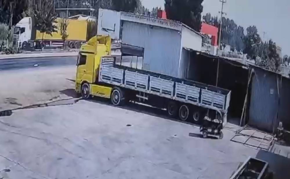 guvenlik kamerasi ele verdi mersinde tamirhanede korkunc olay 5 TXG2UNEw