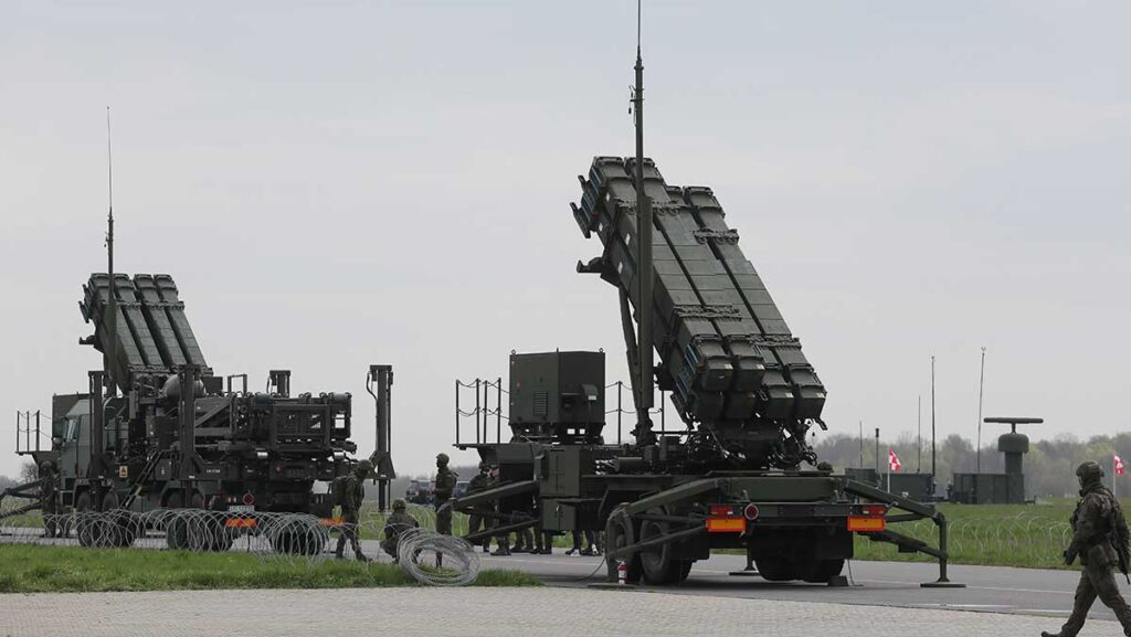 hollanda polonyaya patriot sistemi kuracak lfxuG6Or