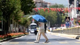 ic ve dogu kesimlerde yuksek sicaklik bugun hava nasil 17 agustos 2025 ZJK6BUqN
