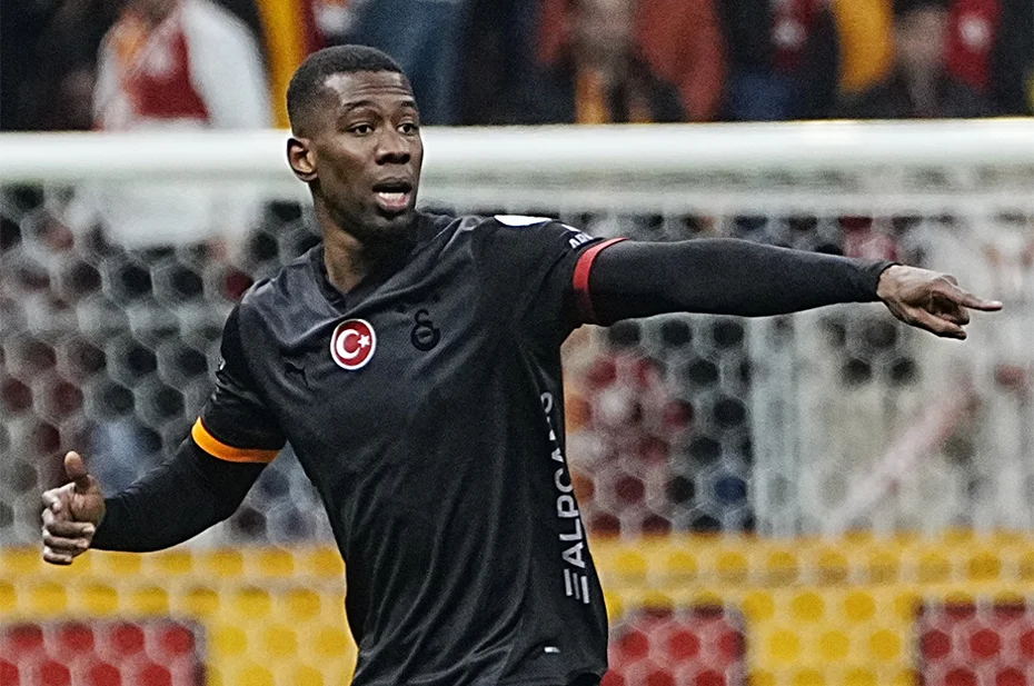 imza atmaya gitmisti galatasaraya cuestada buyuk sok 1 8jvYyNUD