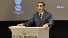 inan guney gozaltina alindigi gun kizinin yaptigi cizimi paylasti tiPbiaUi