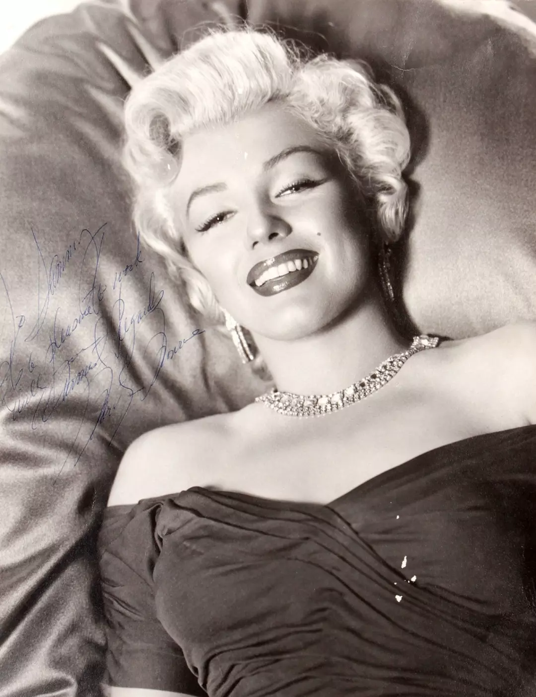 intihar mi degil mi marilyn monroenun olumundeki sir perdesi aralaniyor mu adli tabip N6NCEw5b