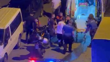 istanbulda evde kanli kavga gecenin sessizligi silah sesiyle bozuldu yaralilar var fgdaAKKi