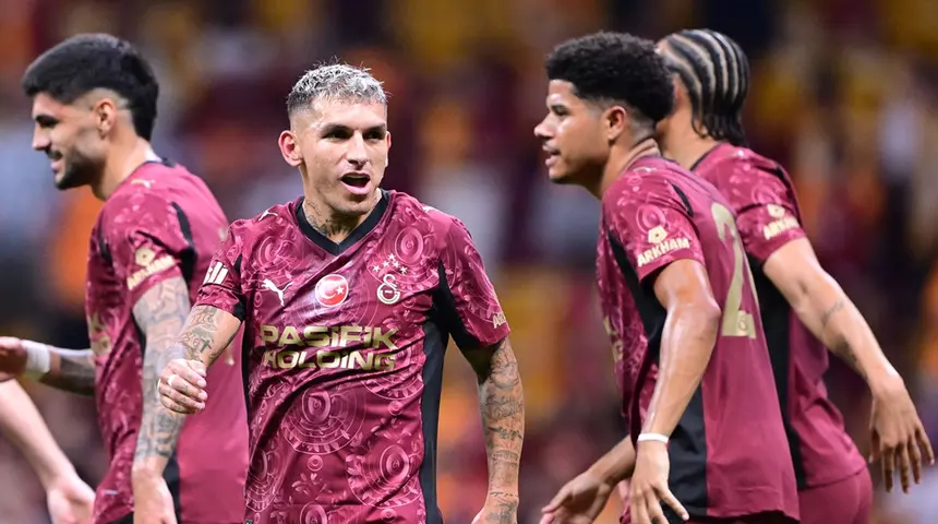 italyan basini galatasaray lazio macinin hakemine sasirdi CfU6Rs94