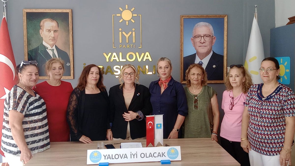 iyi partiden kadin cinayetlerine karsi es zamanli basin aciklamasi kadinlar olmek istemiyor 0