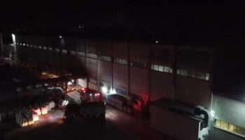 k git fabrikasinda yangin OWXSZpdJ