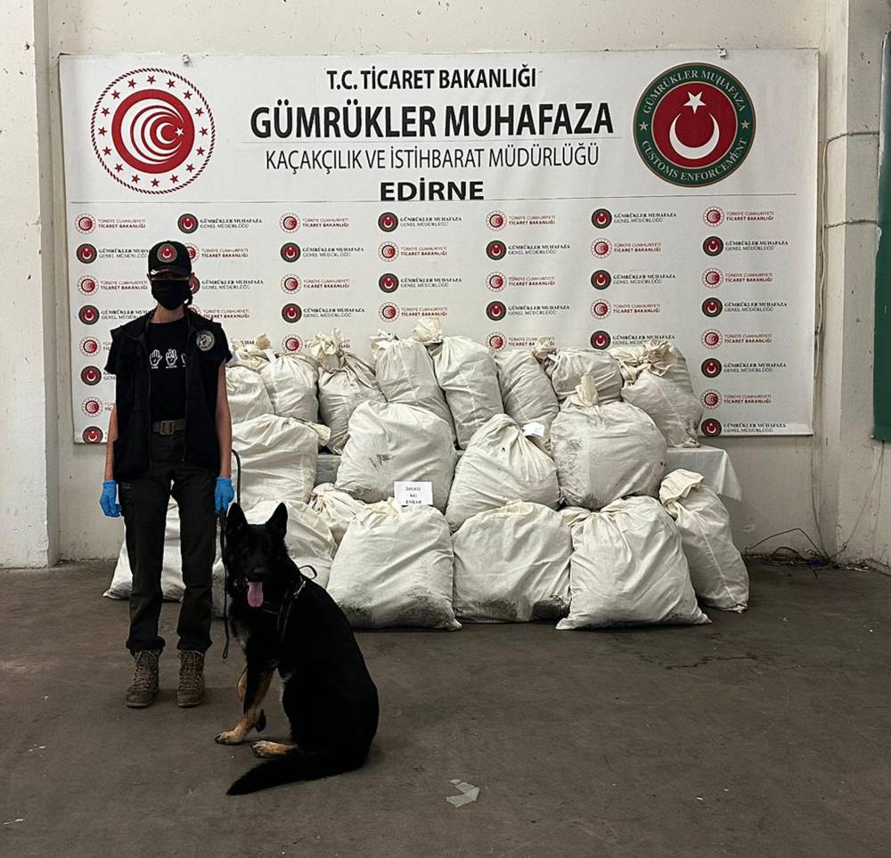 kacarken yakalandi kapikulede dev operasyon 0 NsIPUBrh