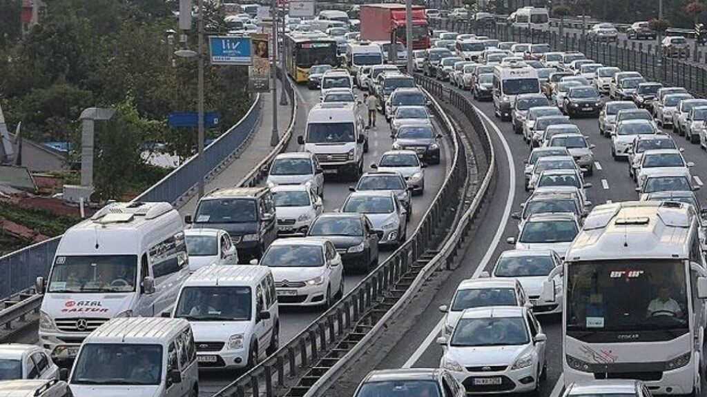 kara yollari ile ilgili onemli uyari suruculer bu bolgelere dikkat 22 agustos 2025 4sMGiE73
