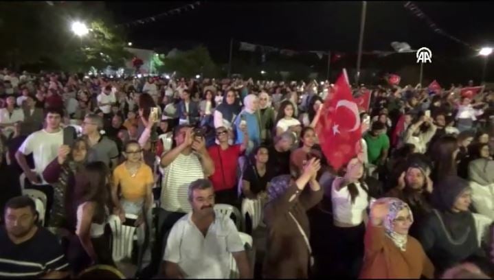 kirac kizildag yaylasini sarkilariyla salladi 4 8Dt8vwDX