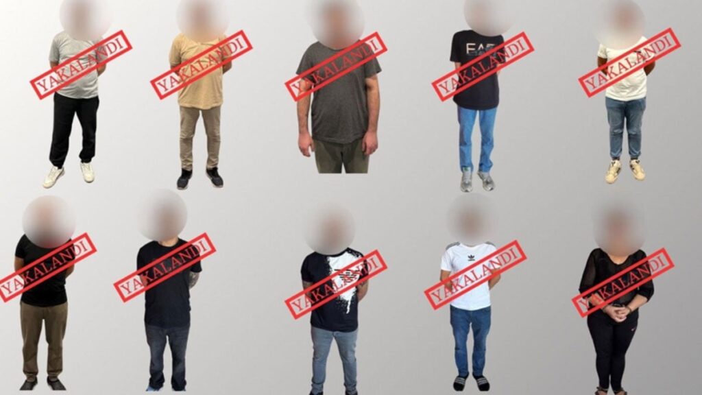 kirmizi bultenle ve ulusal seviyede araniyorlardi turkiyeye getirildiler uDJhTBKD