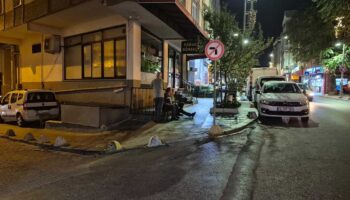 kiz arkadasiyla yuruyen gence silahli saldiri y3lTHie2