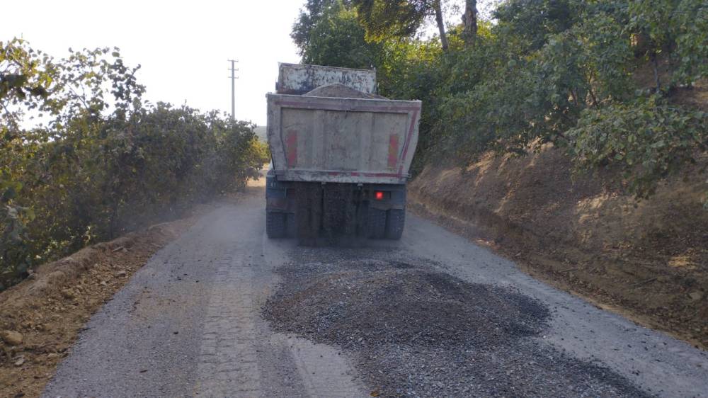 koylerde asfalt calismalari devam ediyor 0
