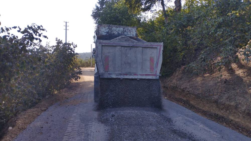koylerde asfalt calismalari devam ediyor 2 2tpv4zwl