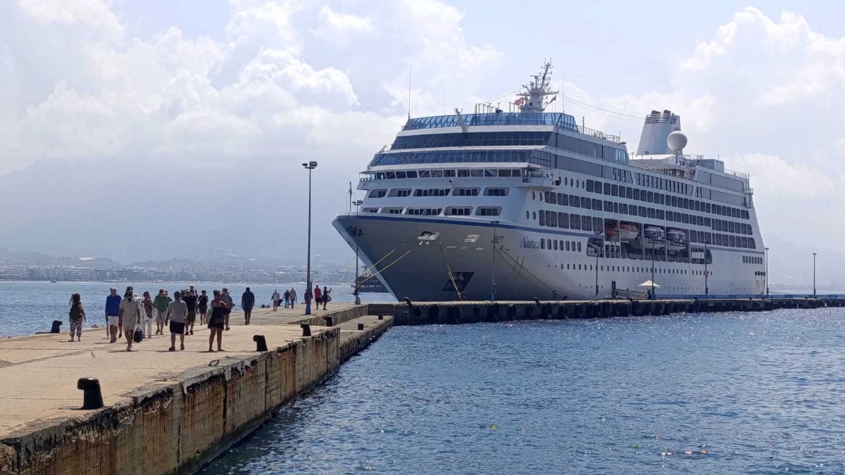 kruvaziyer turizminde temmuz rekoru 1 milyonu gecti 1 g21UOO97