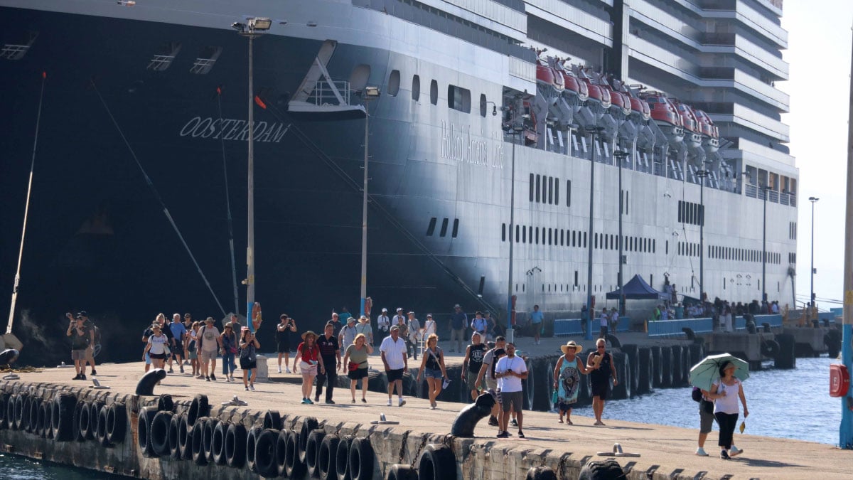 kruvaziyer turizminde temmuz rekoru 1 milyonu gecti 2 nOsGVrcy
