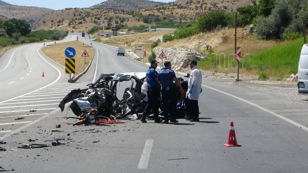 malatyada korkunc kaza olu ve yaralilar var 0