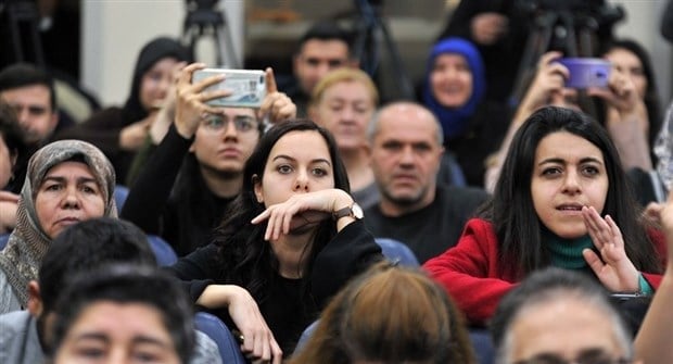 meb suriyelilere derman olacak atama bekleyen ogretmenleri unuttu 0 duiXBV7M