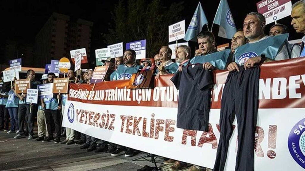 memurlar zam eylemlerine basliyor iLiYSFCv