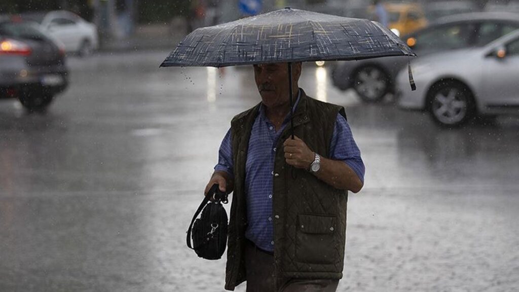 meteorolojiden kuvvetli yagis ve ruzgar uyarisi 10 agustos 2025 5qyED5aG