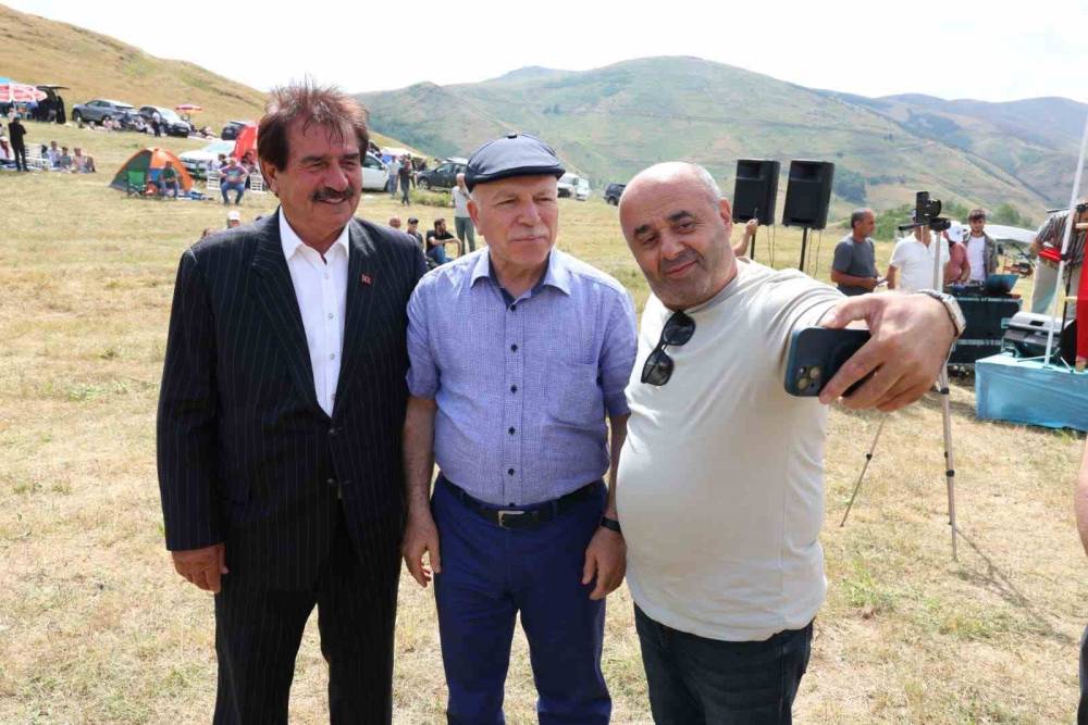 mor yaylada cosku dolu festival ispir unutulmaz anlar yasadi 4 mNFhtQhq