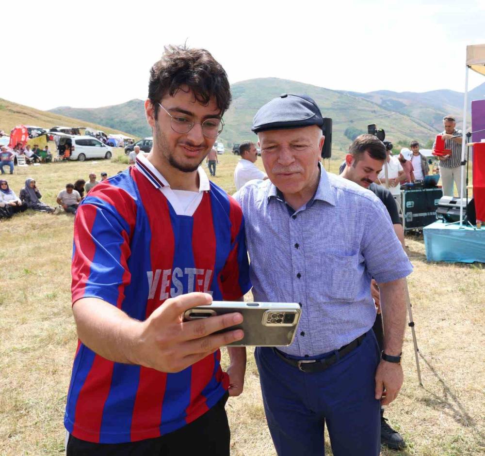 mor yaylada cosku dolu festival ispir unutulmaz anlar yasadi 5 AV4nrzAE
