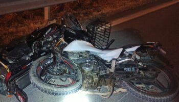 motosiklet ile elektrikli bisiklet carpisti 2 agir yarali pYvb31j8