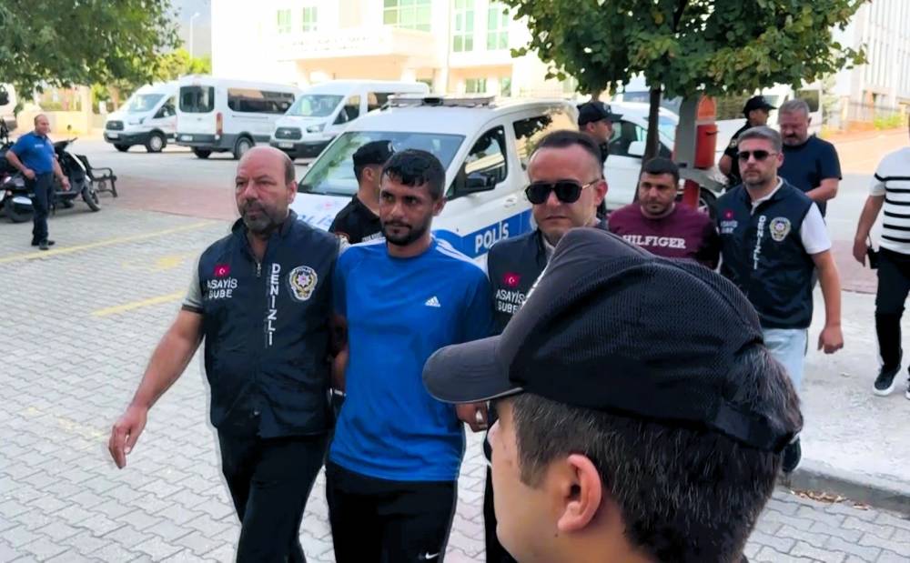 motosikletli tetikciler kursun yagdirdi saldiri ani kamerada 3 9hfzFyz3