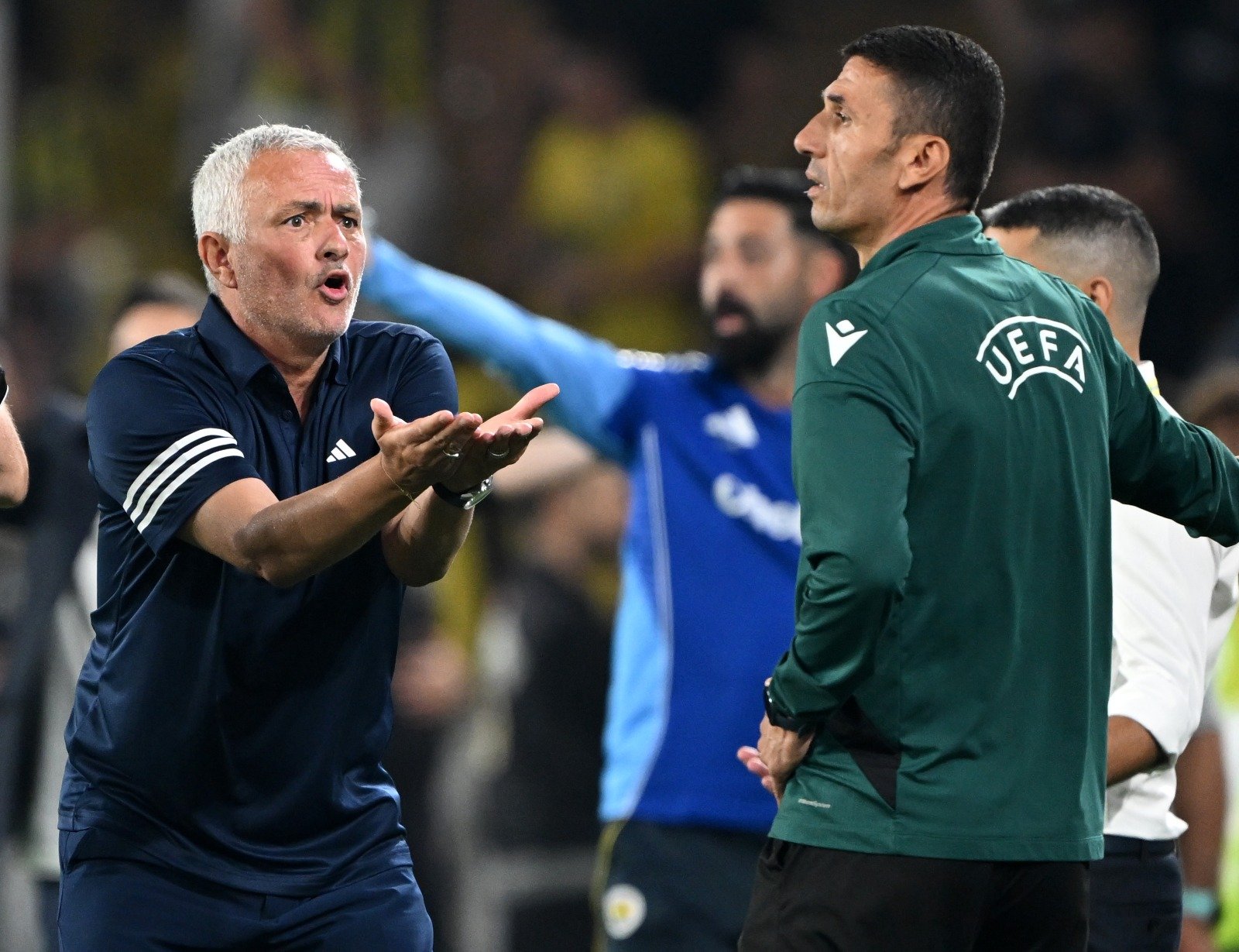 mourinho turu gecti yonetime transfer mesaji verdi benim icin surpriz olur 1 Hu24eMBr