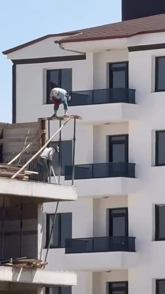 olumle burun buruna onlemsiz isciler yurekleri agza getirdi 1 WSTevSGh