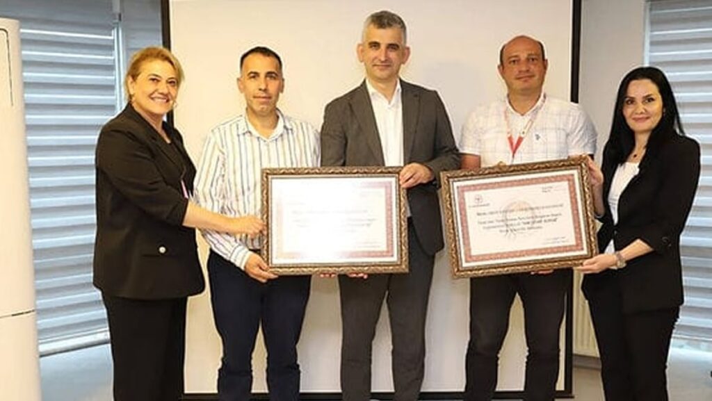 ordu ve fatsadaki hastanelere anne dostu unvani MeMiFBHF