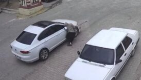 otomobil gorme engelli vatandasa carpti FFhBzM1W