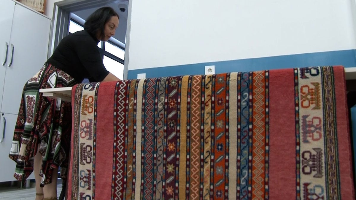 ozel siparisle yapiliyor teslim almak icin 1 yil bekleniyor metrekaresi 50 bin tl 1 4LsM1Iw4