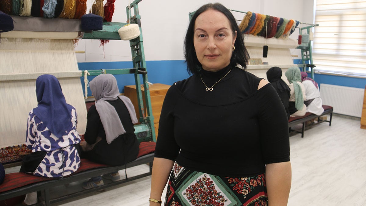 ozel siparisle yapiliyor teslim almak icin 1 yil bekleniyor metrekaresi 50 bin tl 2 zF3aiGYD