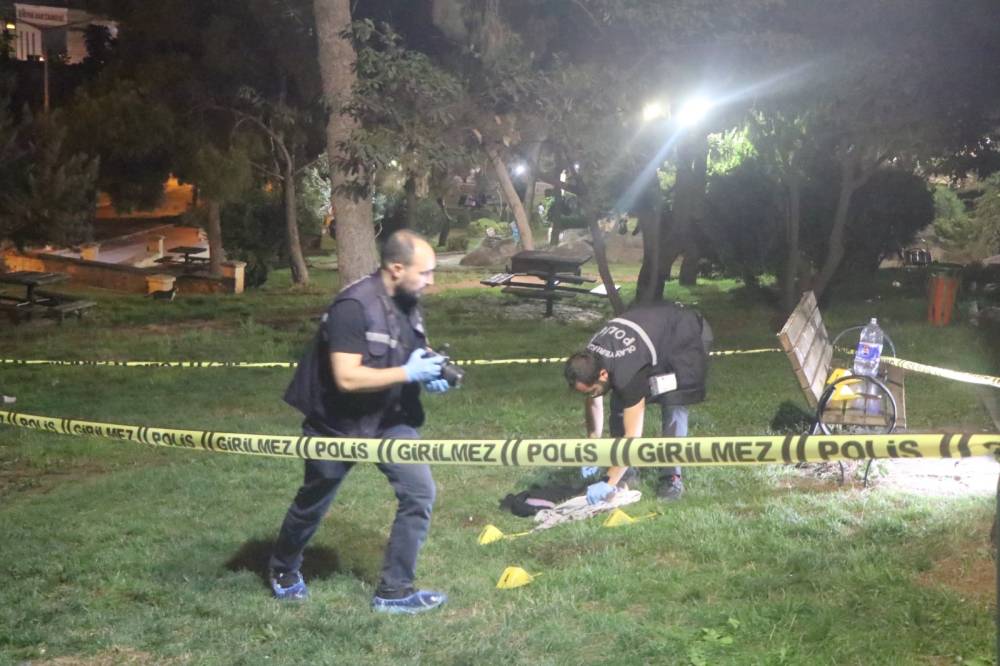 parkta kanli hesaplasma sanliurfada gecenin sessizligi cigliklarla bozuldu 2 CJCq7ial