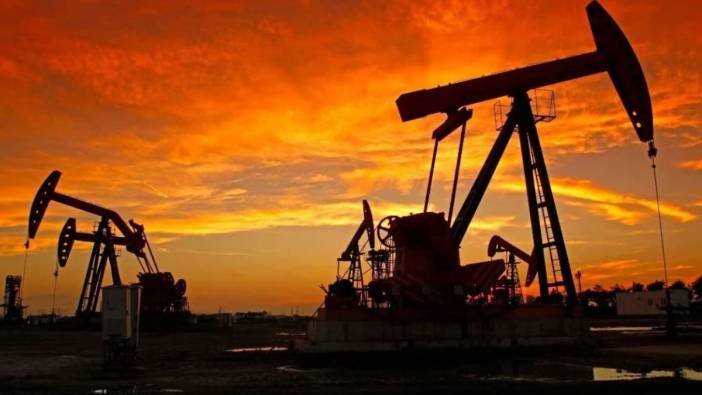 petrol deposunda korkutan yangin 0 ap2p69nM