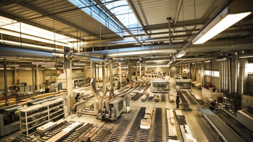 rallici turk is insaninin fabrikasi icradan satisa cikti dev fabrika 39 bin 771 metrekare qgggmWiD