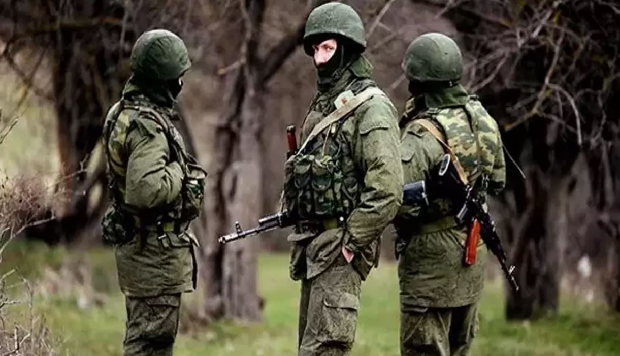 rus askerleri birbirlerini vurarak milyonlarca dolar kazandi aralarinda yarbay ve albay da var 0 1SeAfCwT