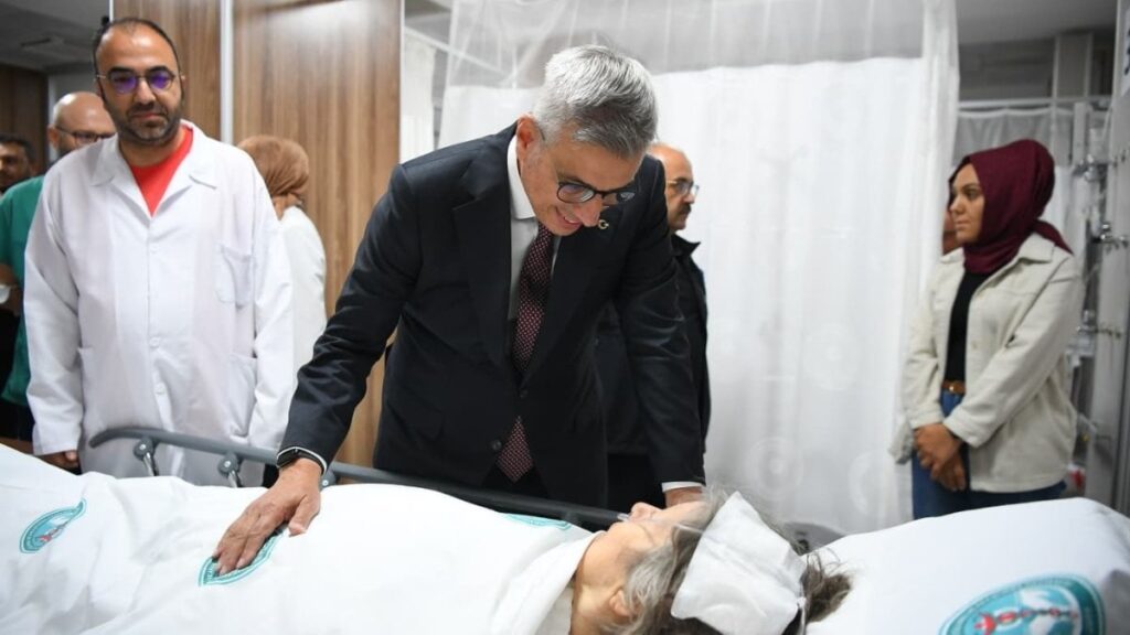 saglik bakani memisoglu sindirgidaki son durumu anlatti upLCxV3H