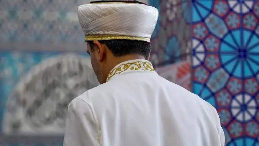 sahte diplomali imamdan piskin savunma notere bile onaylatmis x2ZrW7mD