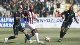 sakaryaspor 10 kisiyle puani aldi T4afwfcc