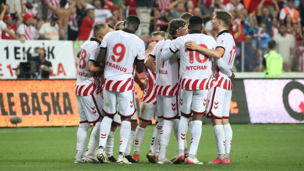 samsunspor biraktigi yerden devam etti H2iXVjiW