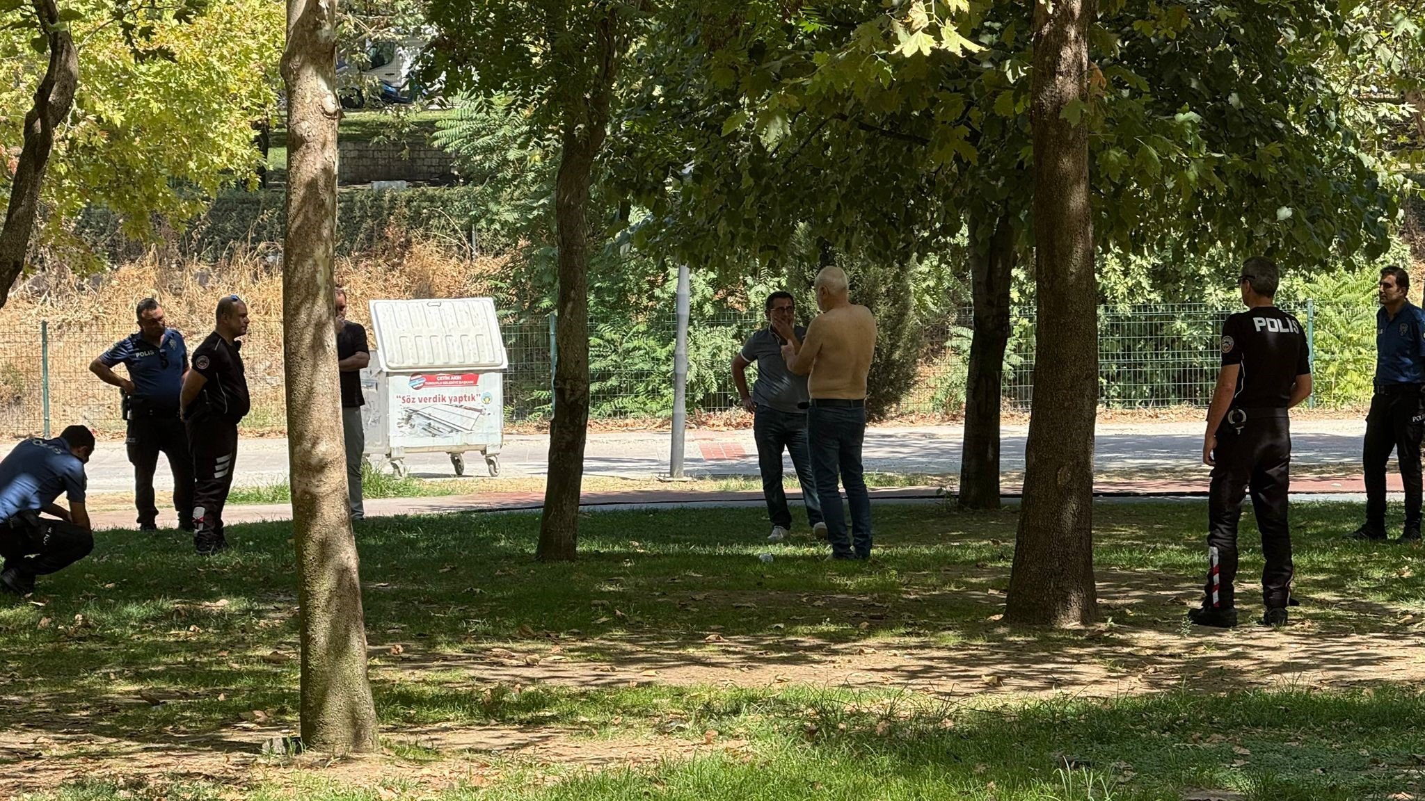 sehirde korku dolu anlar yasatti sokakta kaos hastanede gerilim polis son anda engelledi 2 HF6YGMAJ